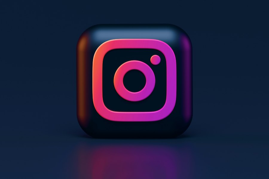How to Know If Someone Screenshots Your Instagram Story